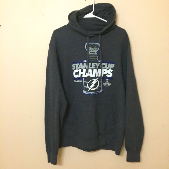 Finatics Hoodie M - Picture 1 of 3